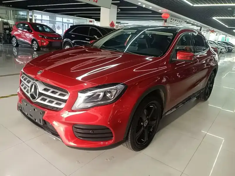 Mercedes-Benz GLA, 2019 — фото 1