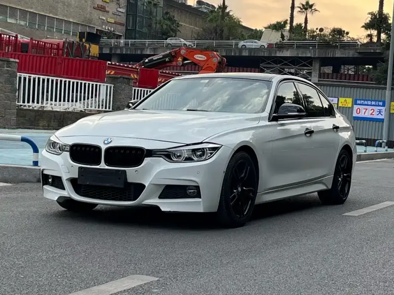 BMW 3 Series, 2019