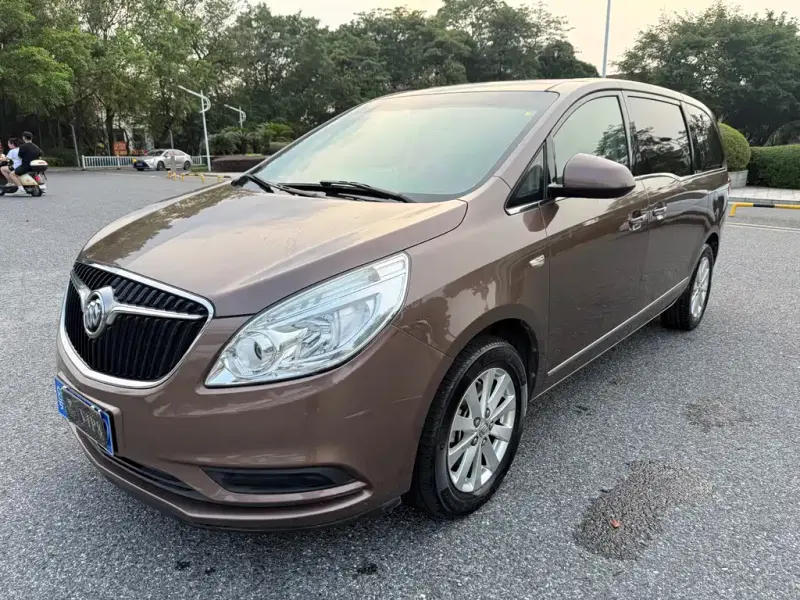 Buick GL8, 2019