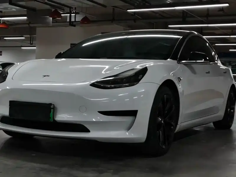 Tesla Model 3, 2020