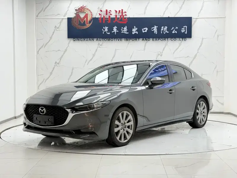 Mazda 3 Axela, 2022