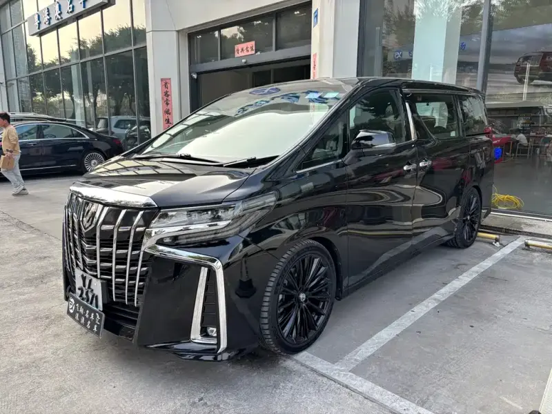 Toyota Alphard, 2019