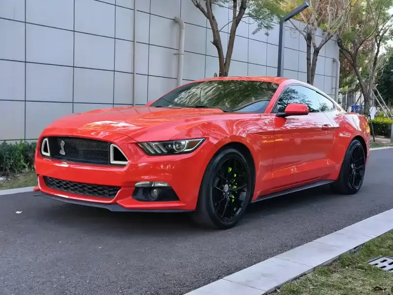Ford Mustang, 2018 — фото 1