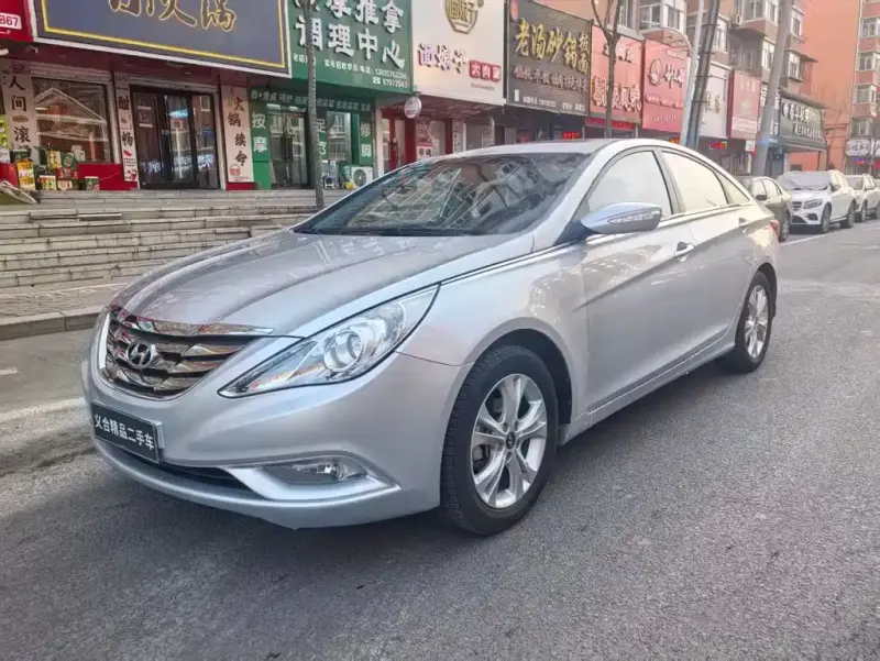 Hyundai Sonata, 2012