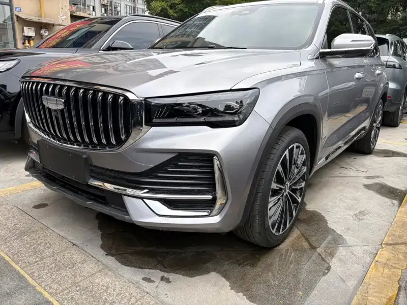 Geely Xingyue L, 2025