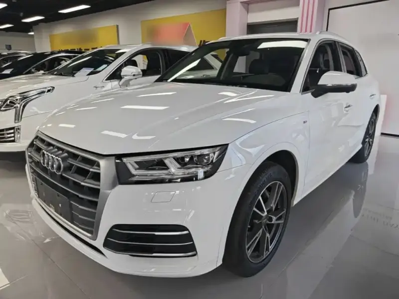 Audi Q5L, 2019 — фото 1