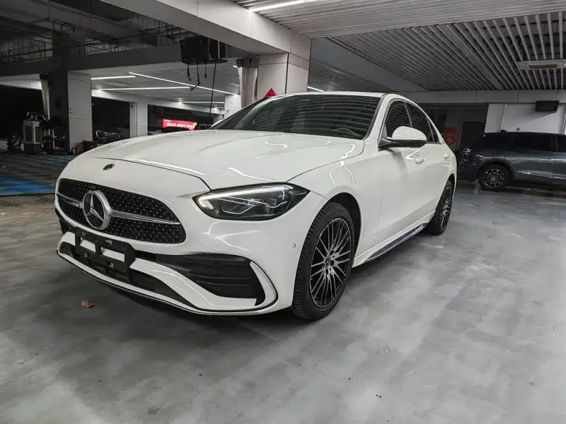 Mercedes-Benz C-Class, 2024