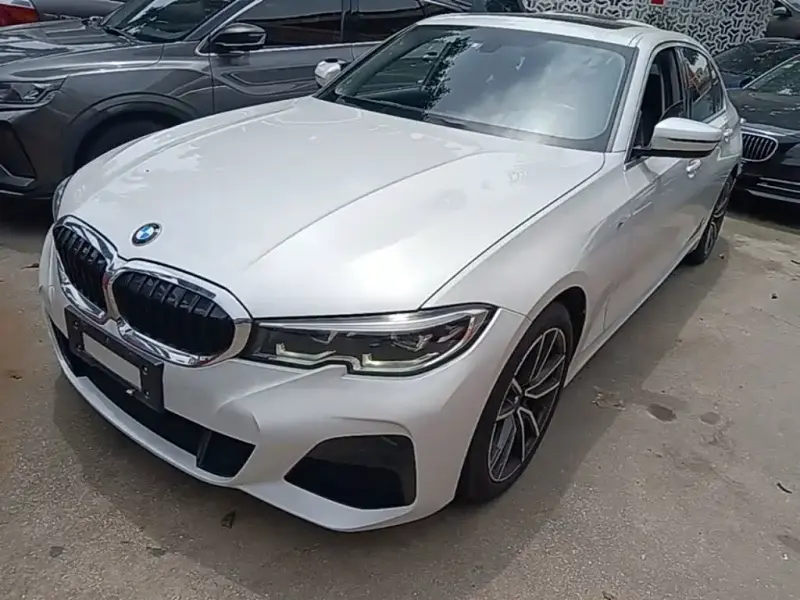 BMW 3 Series, 2021
