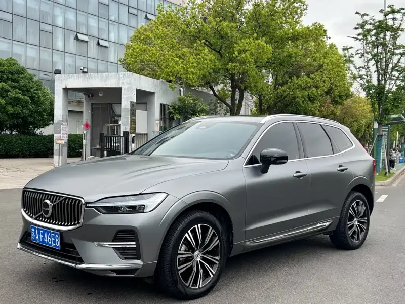 Volvo XC60, 2021 — фото 1