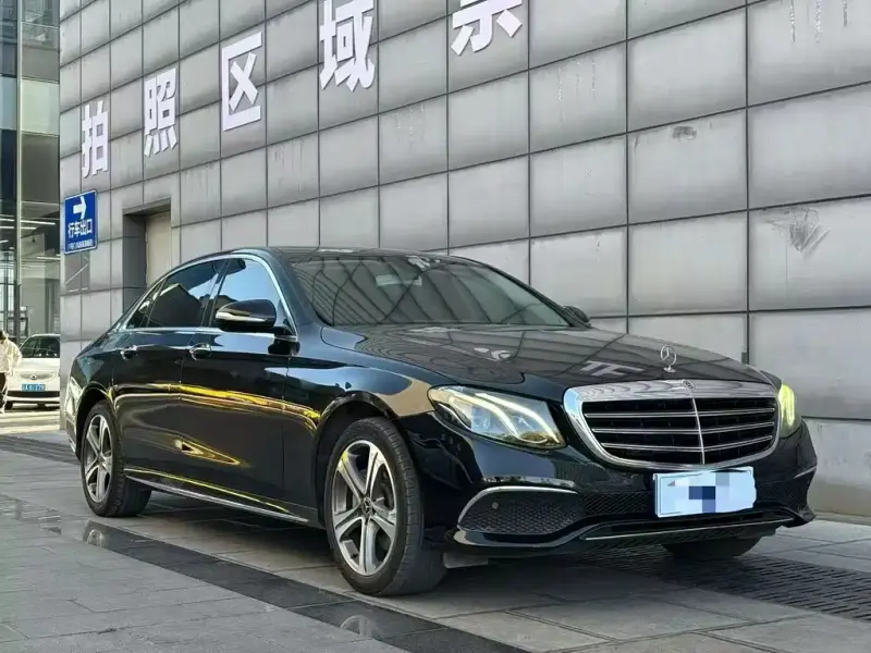 Mercedes-Benz E-Class, 2018