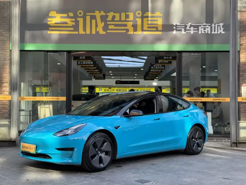 Tesla Model 3, 2023
