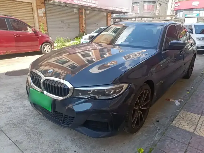 BMW 3 Series, 2022