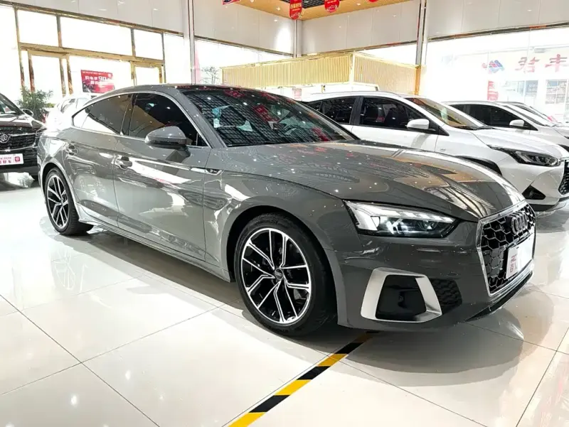 Audi A5 (Import), 2021