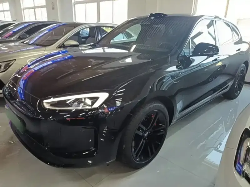 AITO M5, 2025