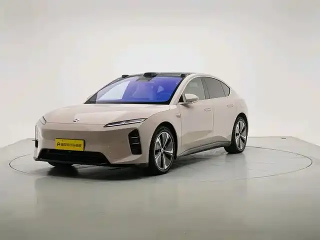 NIO ET5, 2025