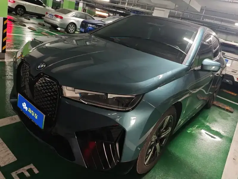 BMW iX, 2023
