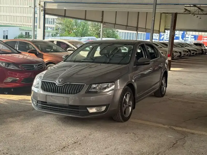 Skoda Octavia, 2016 — фото 1