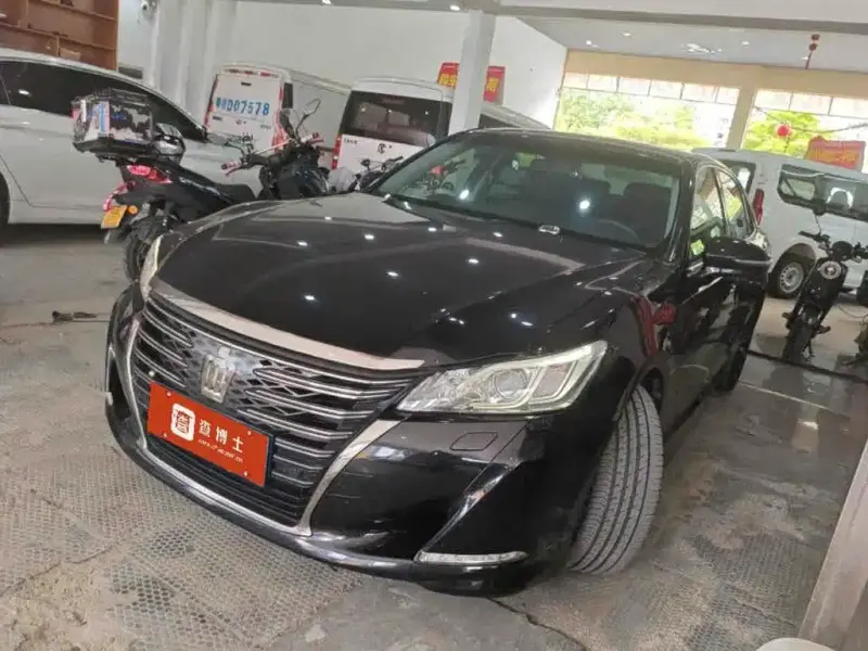 Toyota Crown, 2019
