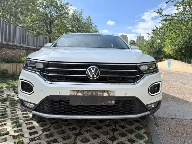 Volkswagen T-Roc, 2022