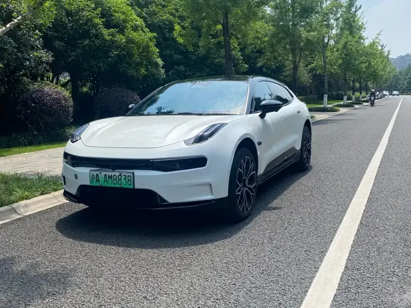 Zeekr 001, 2022