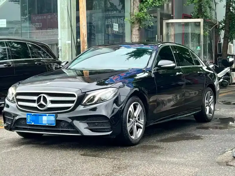 Mercedes-Benz E-Class, 2018