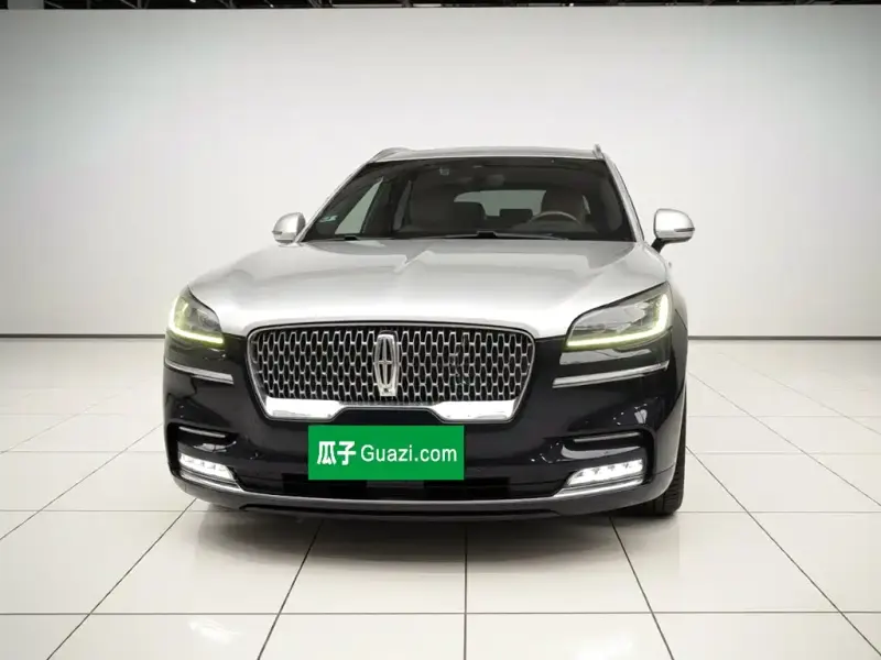 Lincoln Aviator, 2022