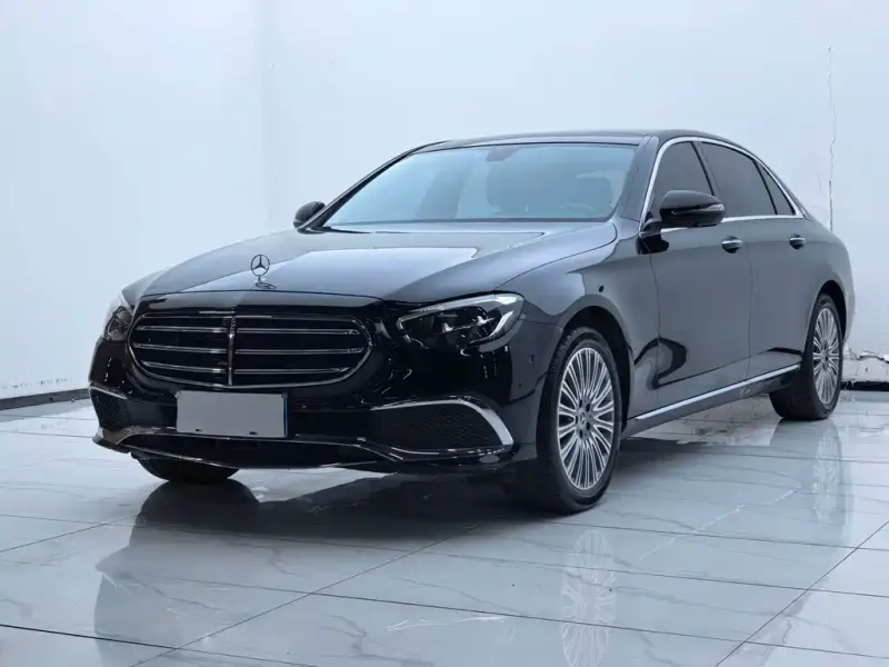 Mercedes-Benz E-Class, 2022