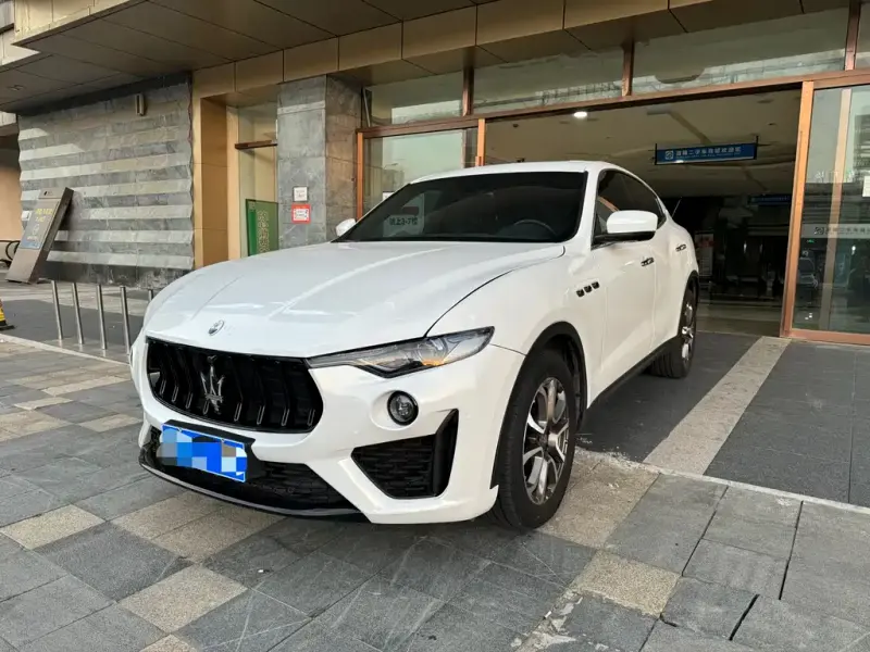Maserati Levante, 2019 — фото 1