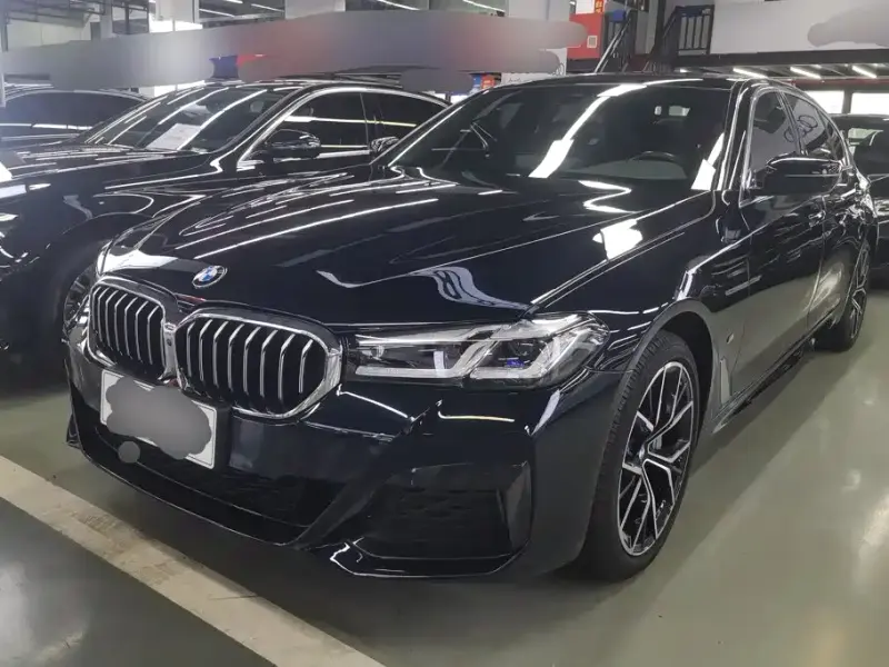 BMW 5 Series, 2022
