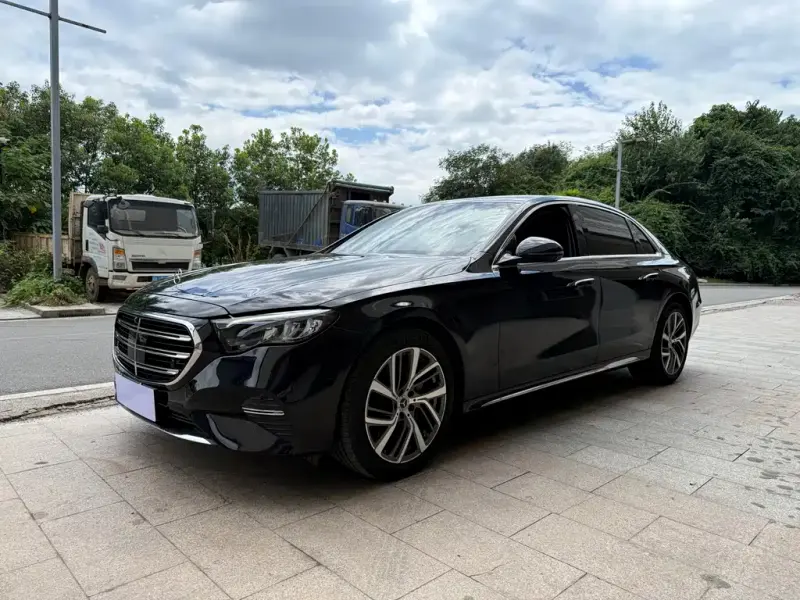 Mercedes-Benz E-Class, 2024
