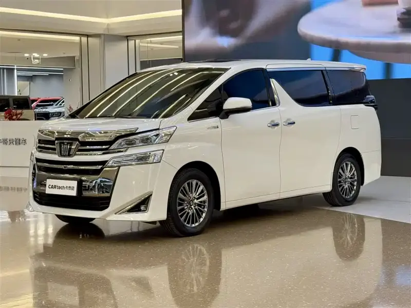 Toyota Vellfire, 2022