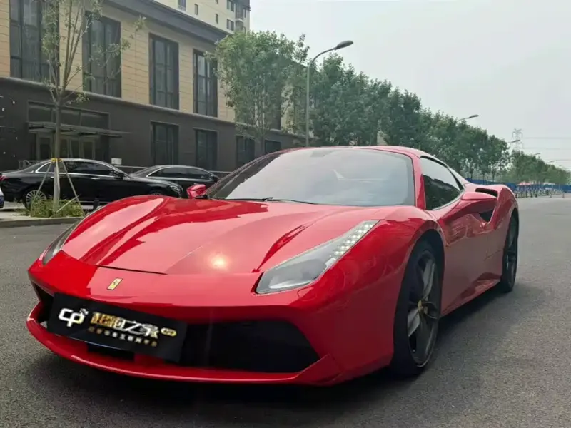 Ferrari 488, 2018