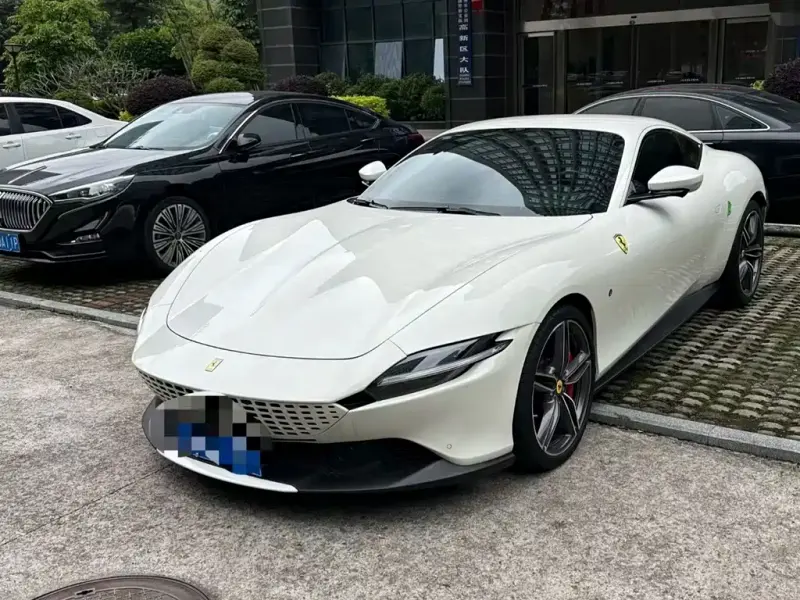 Ferrari Roma, 2021