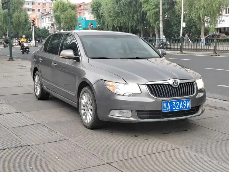 Skoda Superb, 2010