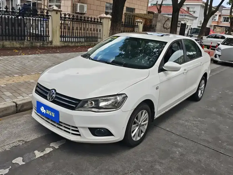 Volkswagen Jetta, 2015