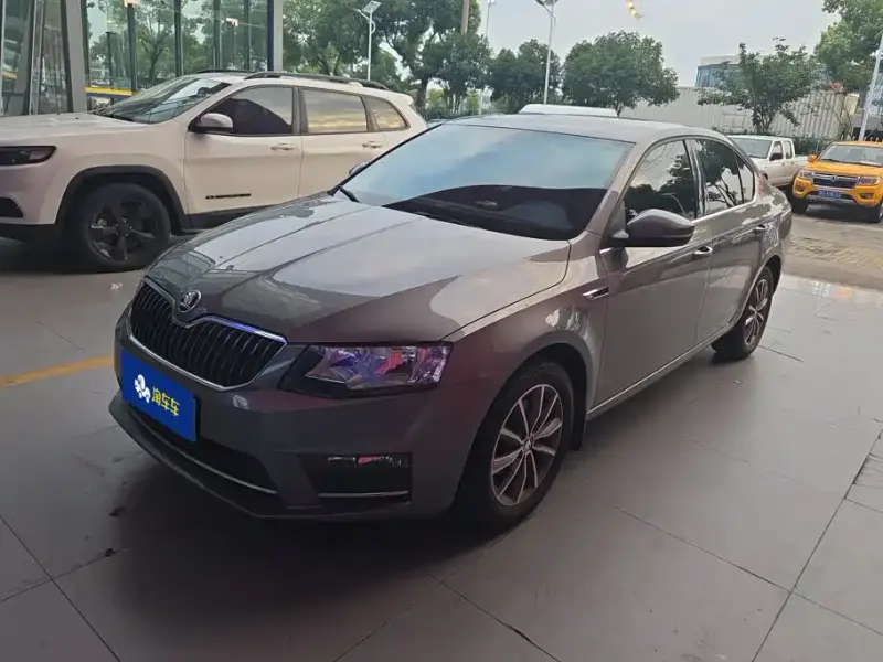 Skoda Octavia, 2016 — фото 1