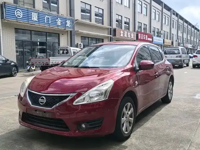 Nissan Tiida, 2015