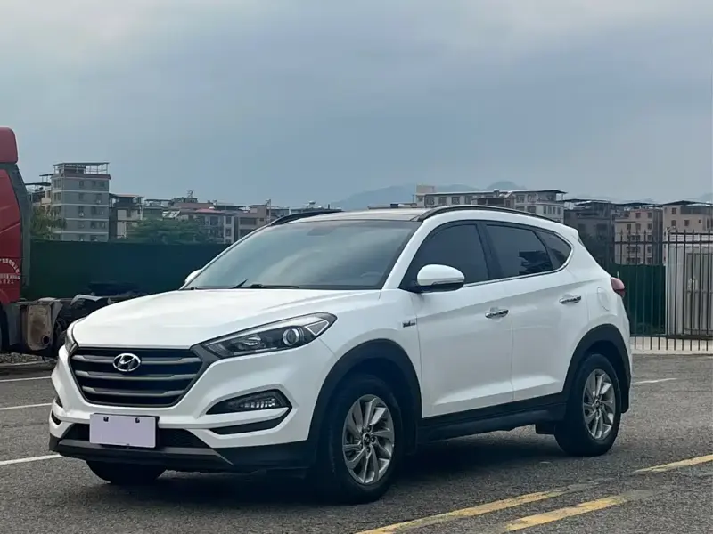 Hyundai Tucson, 2016