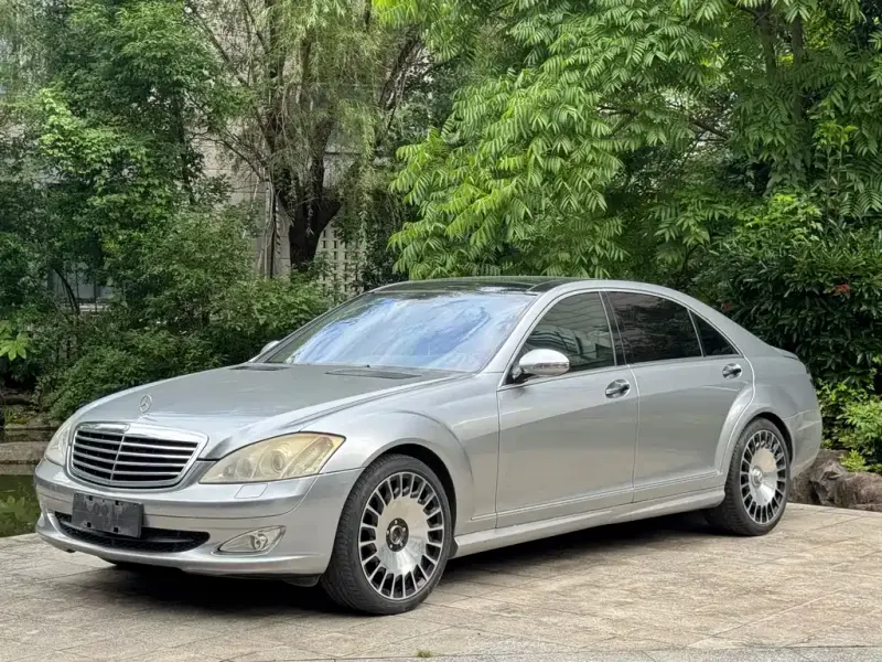 Mercedes-Benz S-Class, 2009