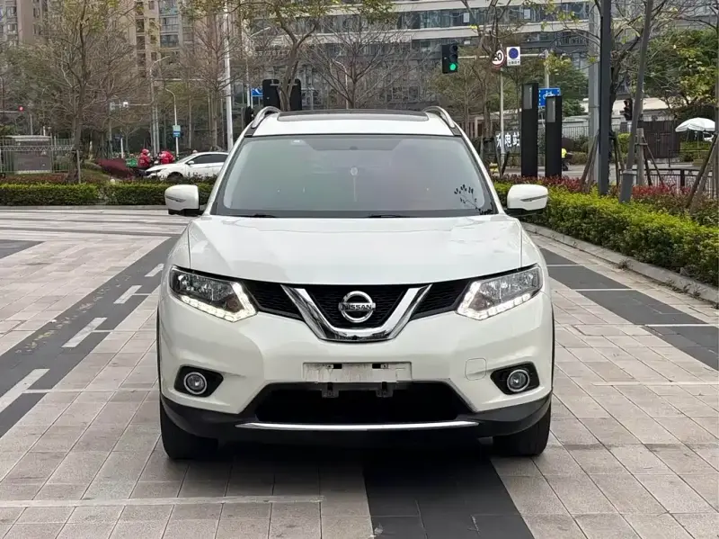Nissan X-Trail, 2016 — фото 1