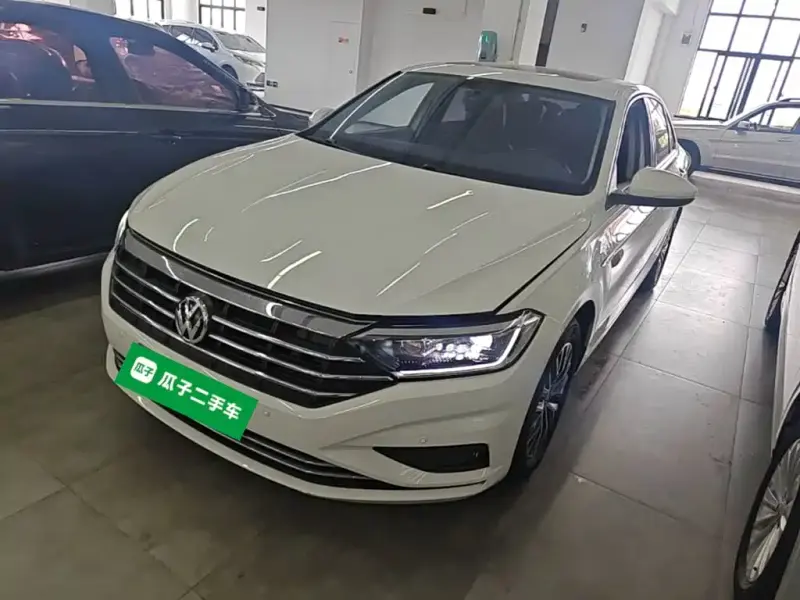 Volkswagen Sagitar, 2021