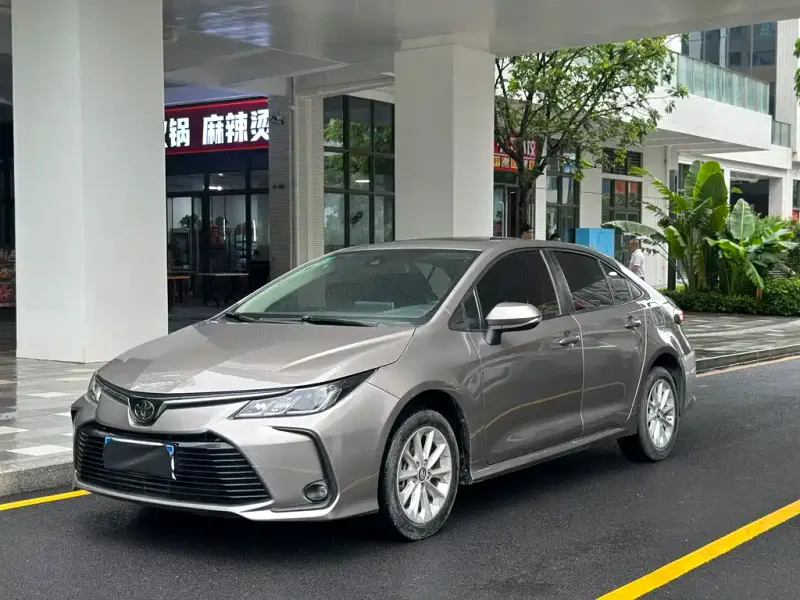 Toyota Corolla, 2021 — фото 1