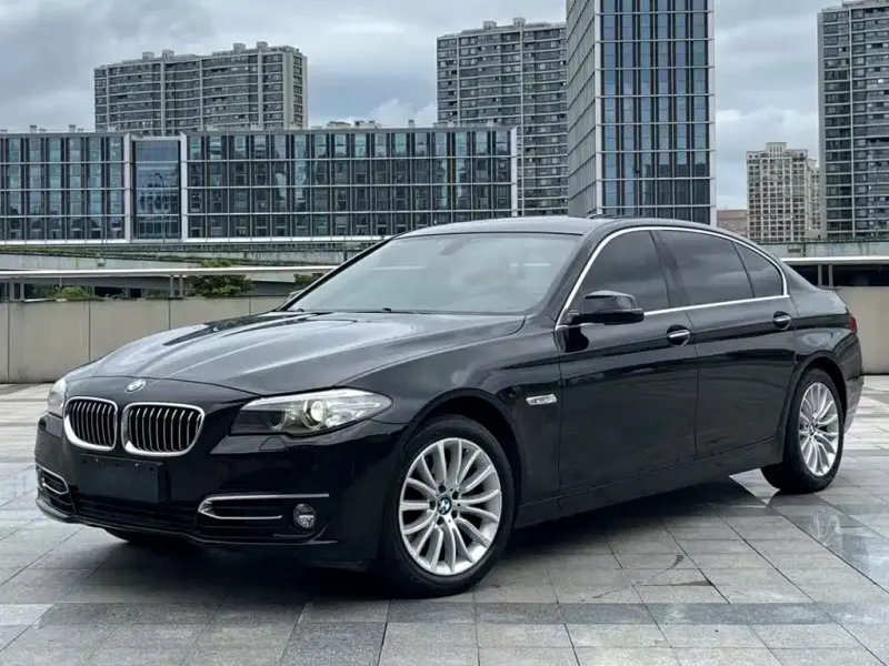 BMW 5 Series, 2015