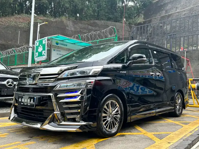 Toyota Vellfire, 2021 — фото 1