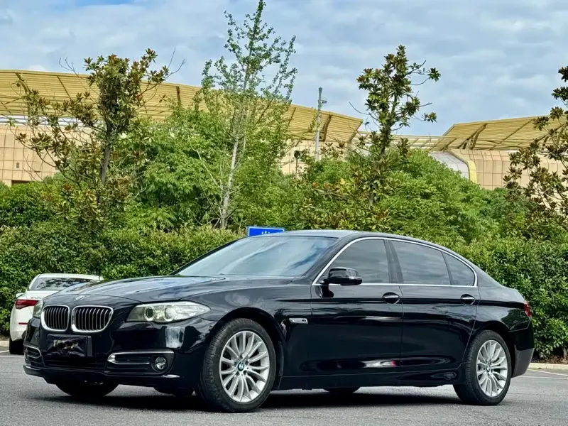 BMW 5 Series, 2016