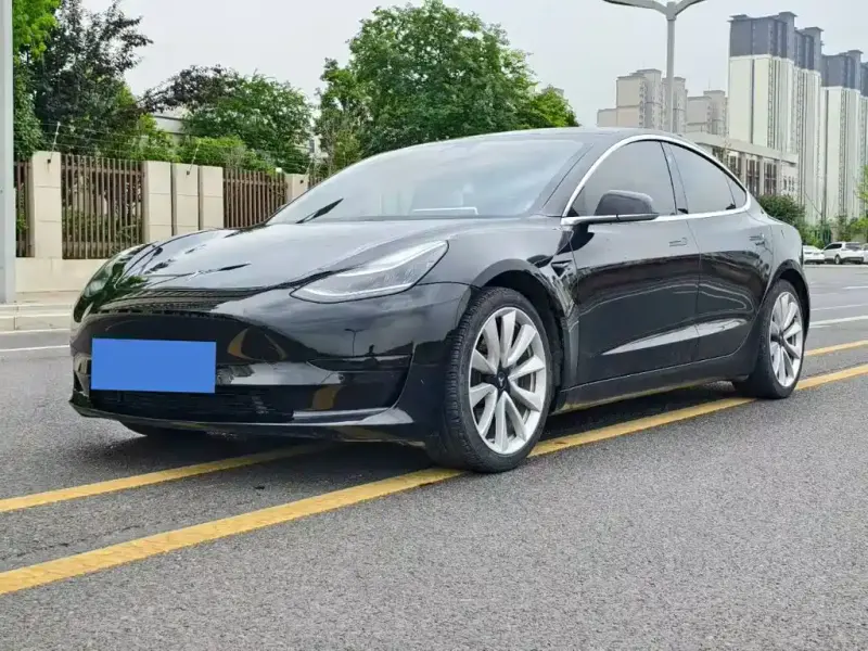 Tesla Model 3, 2020