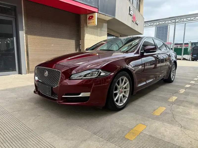 Jaguar XJ, 2018