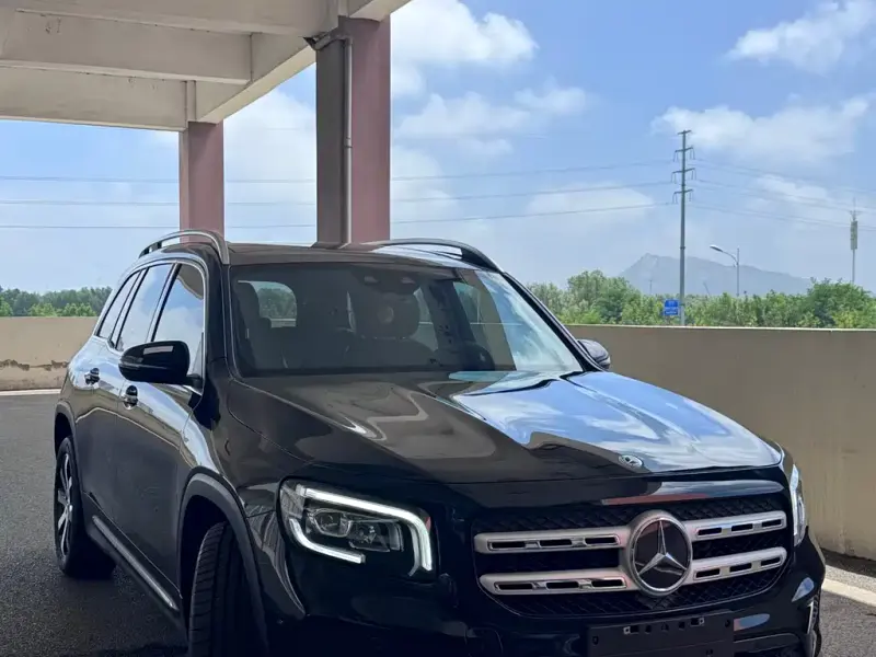 Mercedes-Benz GLB, 2020