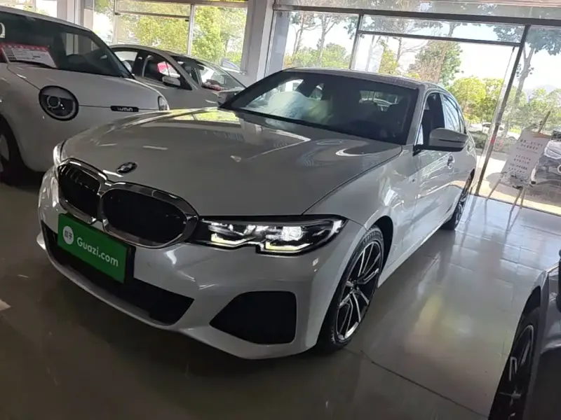 BMW 3 Series, 2020