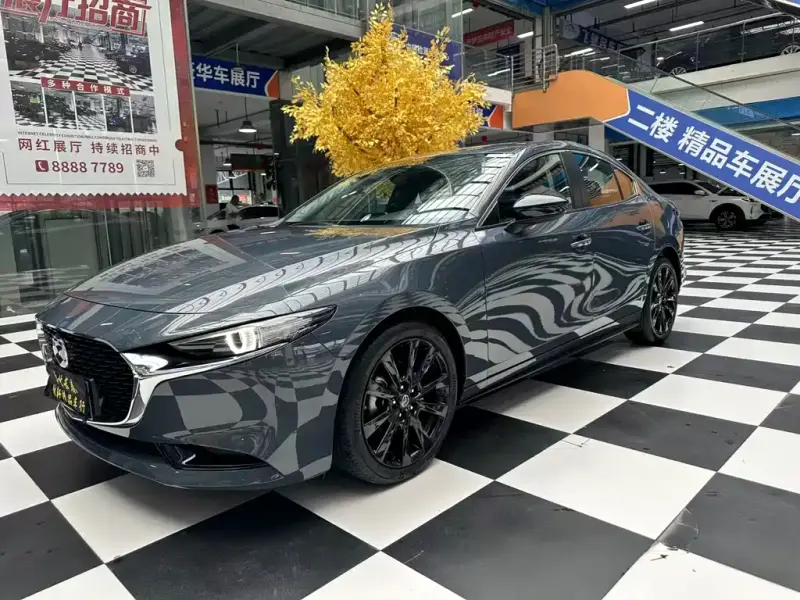 Mazda 3 Axela, 2023